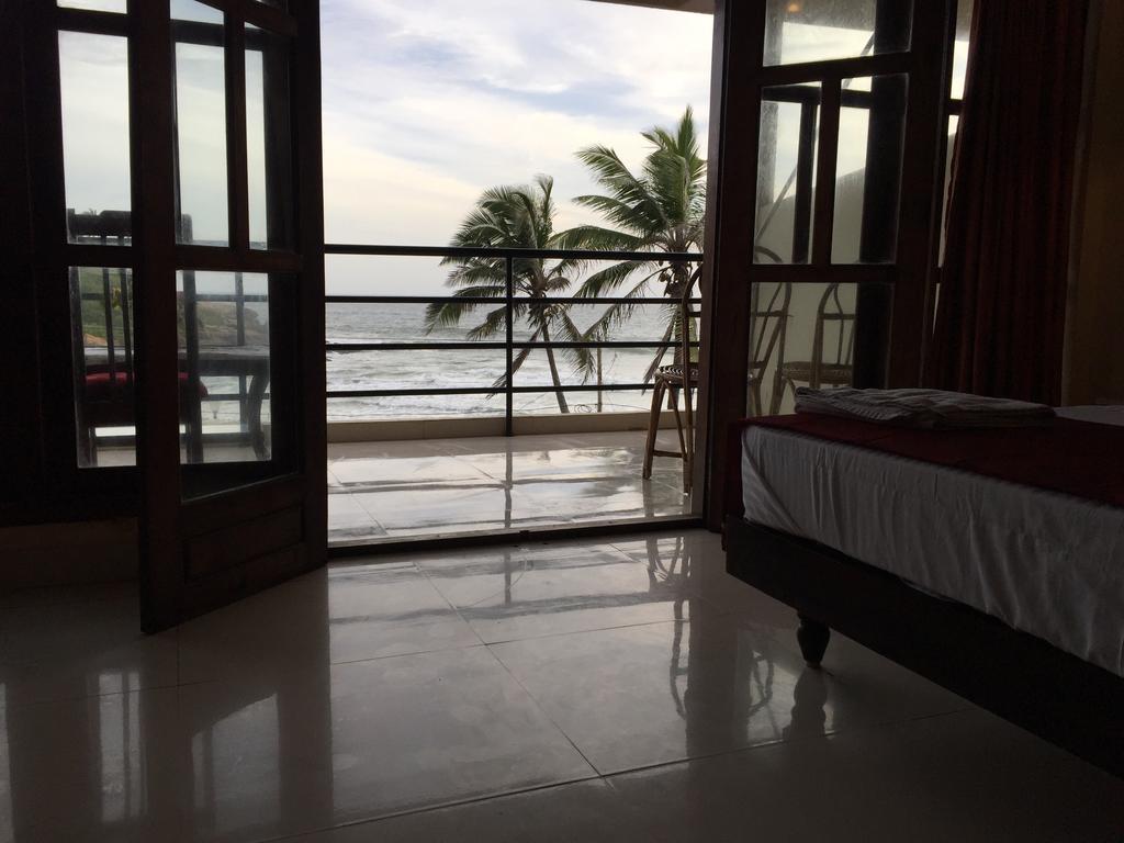 The Ocean Park Beach Resort Ковалам Экстерьер фото