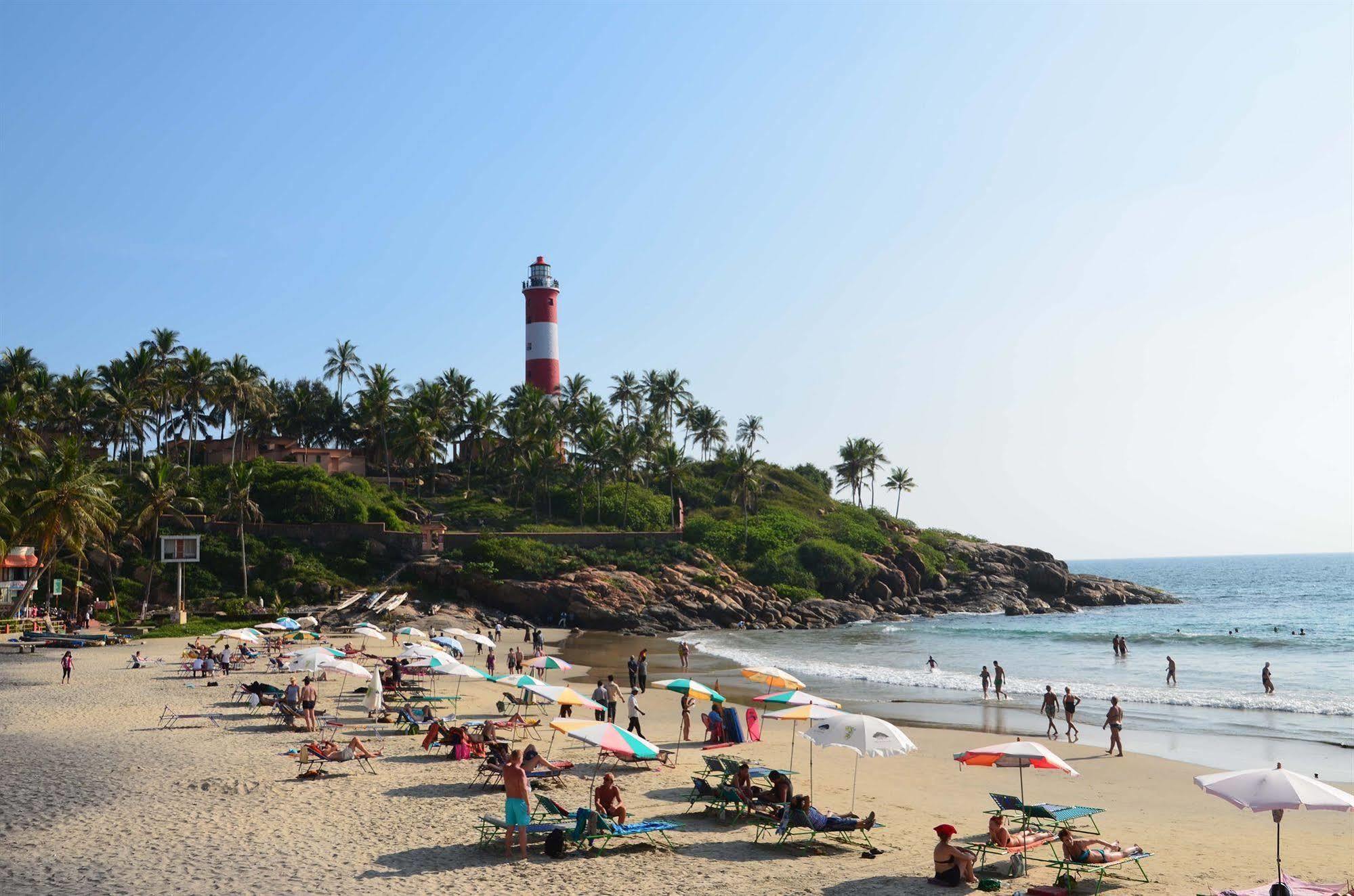 The Ocean Park Beach Resort Ковалам Экстерьер фото